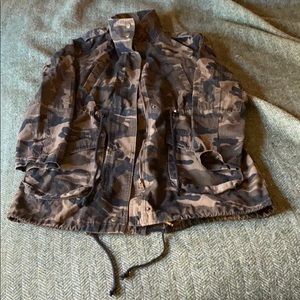 💥FINAL PRICE💥Camo Jacket 🌲